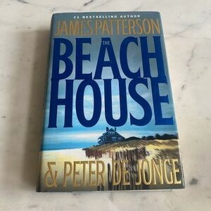 James Patterson “The Beach House” Hardcover Book ✅